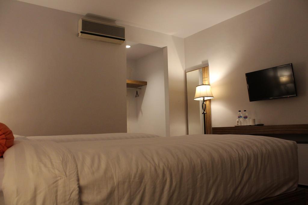 Satria Wisata Hotel Pare-Pare Exterior photo