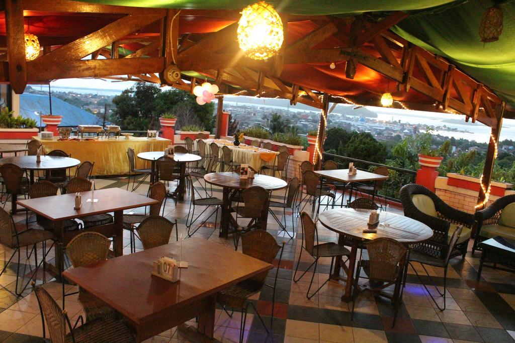 Satria Wisata Hotel Pare-Pare Exterior photo